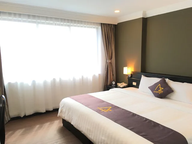 غرفة ديلوكس بسرير مزدوج، Azumaya Hotel Phnom Penh 3/8