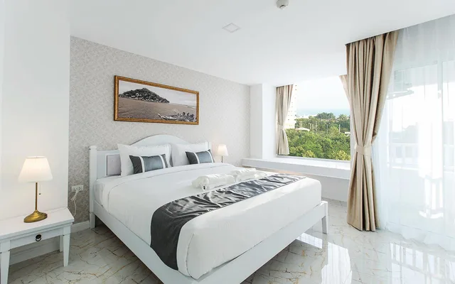 غرفة بريميير ديلوكس بسرير مزدوج، B2 Hua Hin Premier Resort 1/2