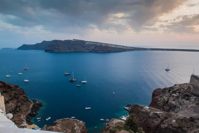 غرفة تُحدَّد حسب التوفر، Hyperion Oia Suites 1/1
