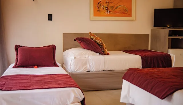 Master, Garden, Deluxe, 4 Beds، Pousada da Torre 1/1