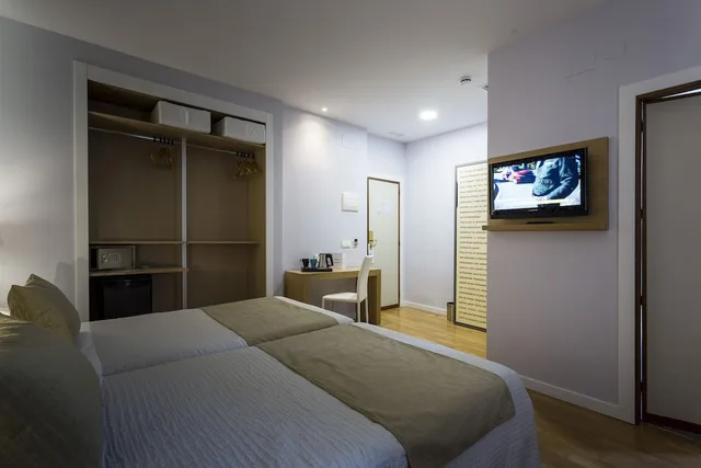 Room, Triple, Twin Beds, with Extra Bed, Comfort Dauro 2 3/6