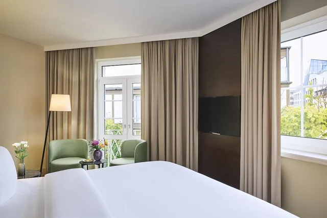 غرفة سوبيريور بسريرين منفصلين، Nh Dusseldorf Konigsallee Formerly Nh Dusseldorf City Center 3/6