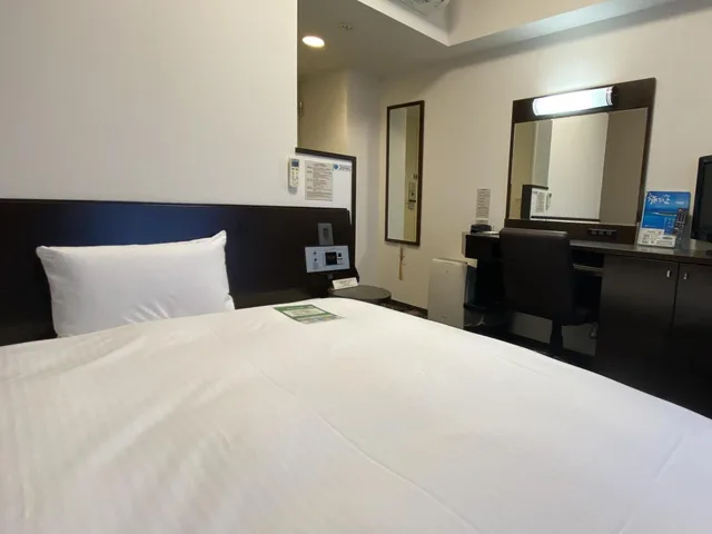 غرفة كومفورت مفردة للمدخنين، Hotel Route-Inn Uozu 1/7
