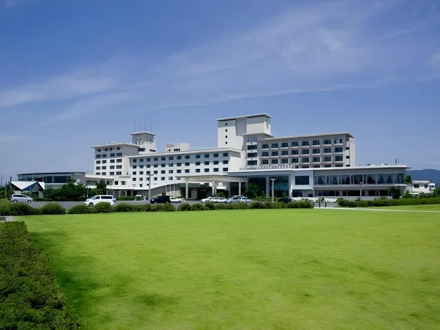 غرفة يابانية غربية قياسية بإطلالة على البحر للمدخنين، Gamagori Onsen Hotel Takeshima 1/1