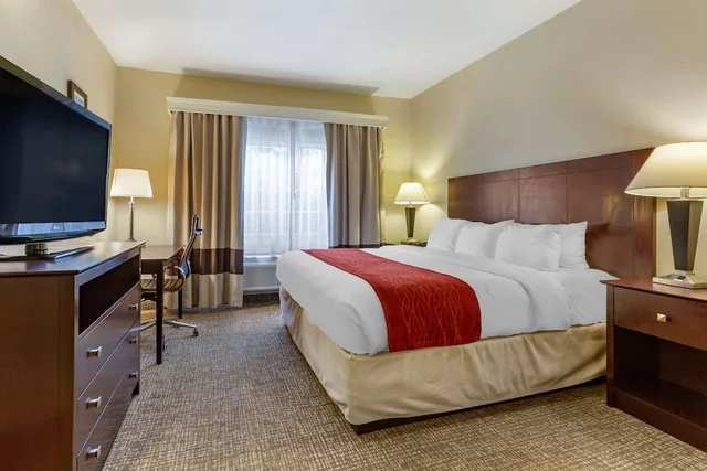 جناح بسرير كينج مع أريكة لذوي الإعاقة، Comfort Inn & Suites North Tucson Marana 2/6