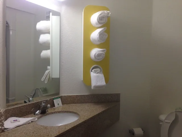 غرفة قياسية بسريرين كوين، Motel6 El Reno, OK 5/5