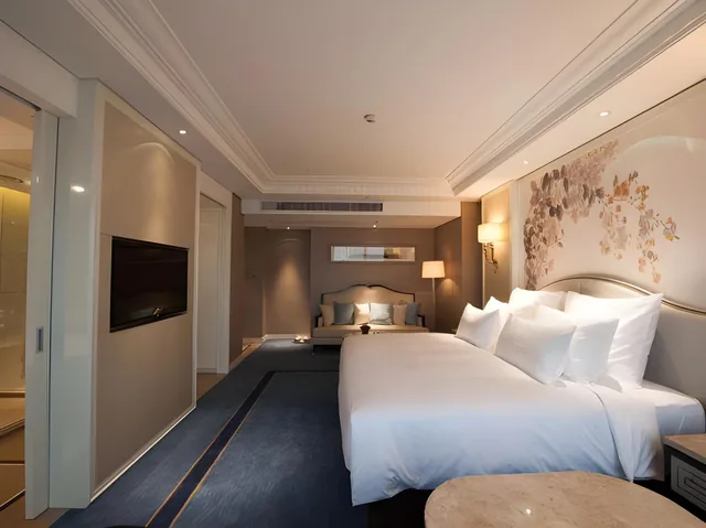 Honeymoon, Scenic, Deluxe, King Bed، Kasion International 1/3