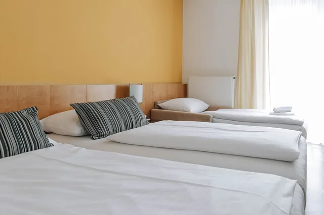 غرفة قياسية ثلاثية، Heinhotel Vienna Airport 5/9