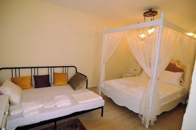 Room, Quadruple, Double Bed, Sofa, Alacati Grand Eldoris Otel 1/9
