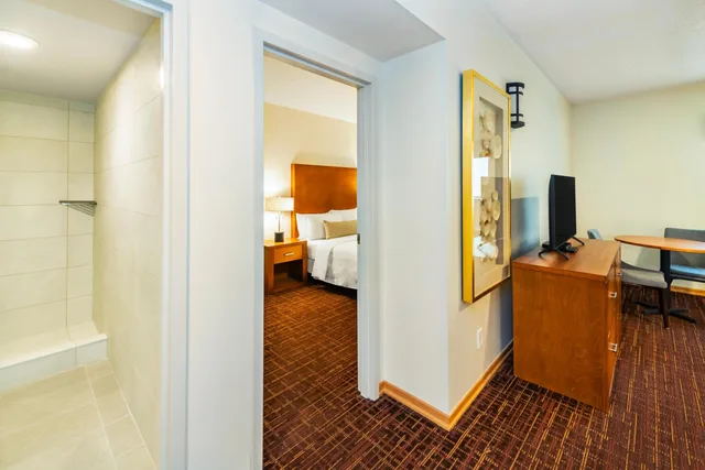 جناح عائلي، Banff Inn 6/6