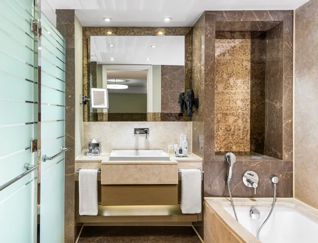 1+1 One Bedroom Suite، RADISSON BLU HOTEL ISTANBUL SISLI 6/6