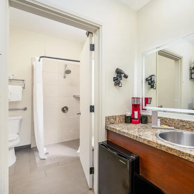 غرفة بسرير كينج لذوي الإعاقة، Urban Boutique Hotel 10/10