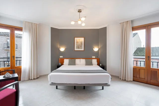غرفة سوبيريور بسرير مزدوج، Hotel Maria de Molina 7/10