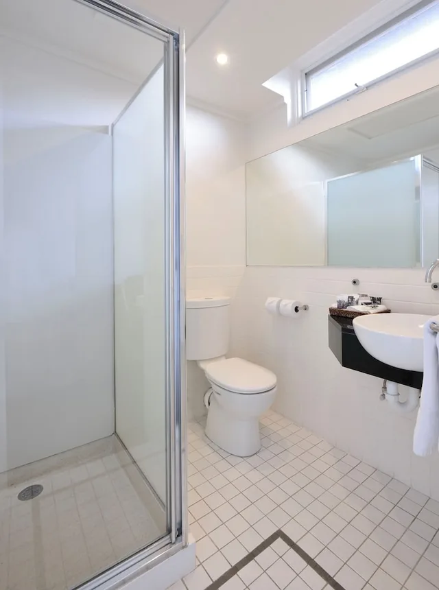 غرفة قياسية بسريرين منفصلين، Mercure North Melbourne 5/5