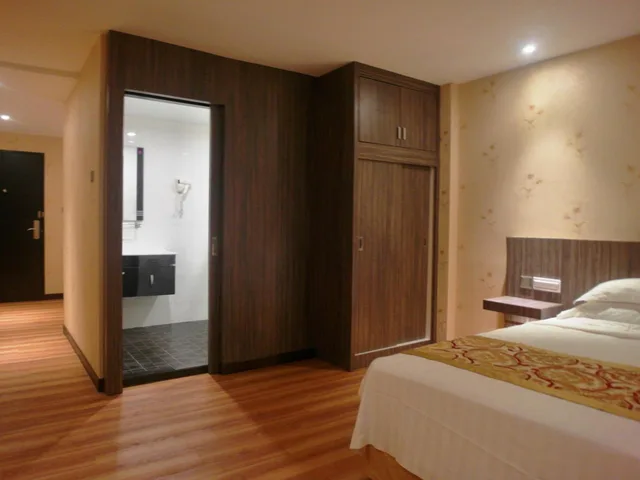 Junior Suite, Mandarin Hotel 7/10