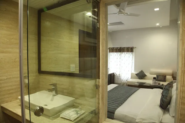 غرفة كلوب بسرير مزدوج، Hotel Emerald 8/8
