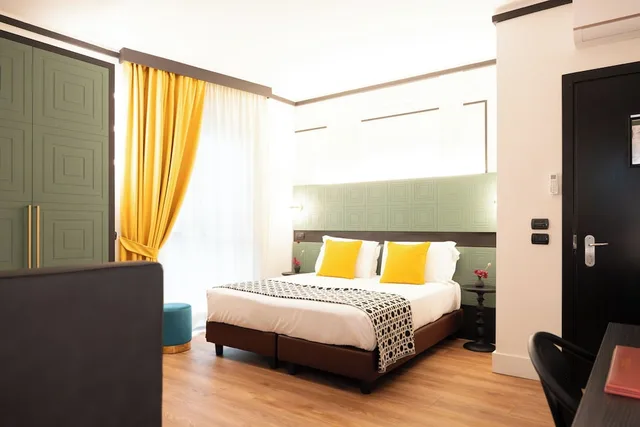 Junior Suite, Studio, Queen Bed, Sofa، Together Florence Inn 4/8