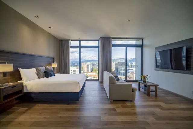 استوديو بسرير كينج بمطبخ صغير، Wyndham Garden Guatemala City 2/6