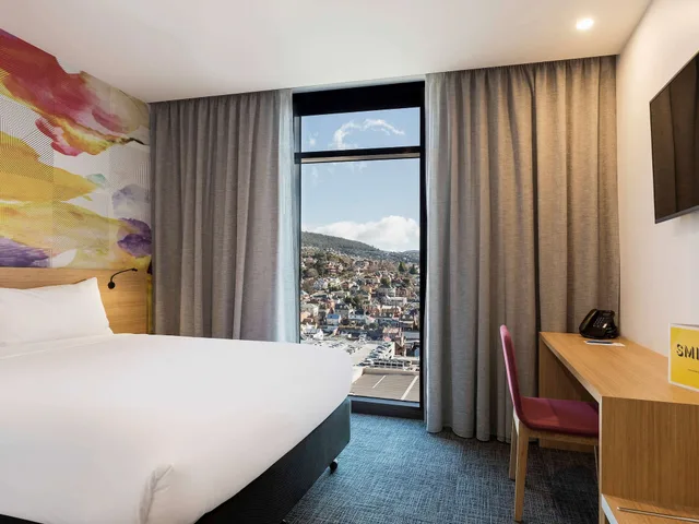 غرفة سوبيريور بسرير كوين، ibis Styles Hobart 2/10