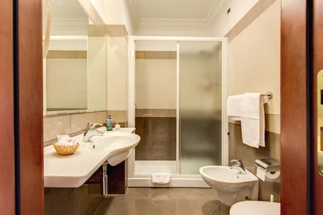غرفة بسرير مزدوج أو سريرين منفصلين، Hotel Contilia 4/4