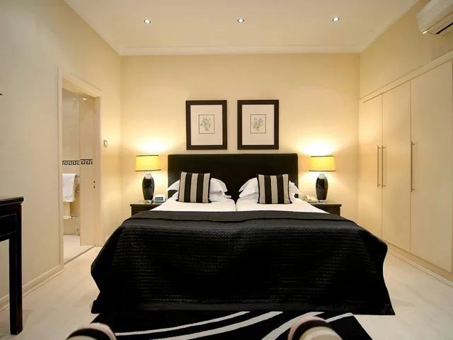 غرفة ديلوكس بسرير كينج، The Beaufort Knightsbridge 3/4