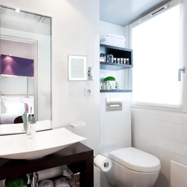 Room, Single, Grand Hotel Saint Michel 6/8