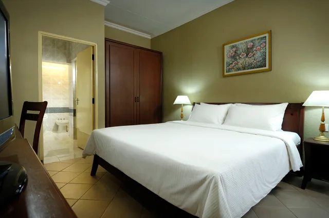 Superior Room, Berjaya Beau Vallon Bay Resort & Casino 1/5