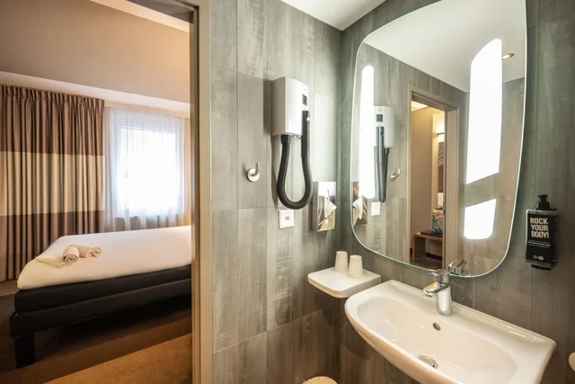 غرفة بسرير كينج لذوي الإعاقة، Ibis Geneve Centre Lac 6/7