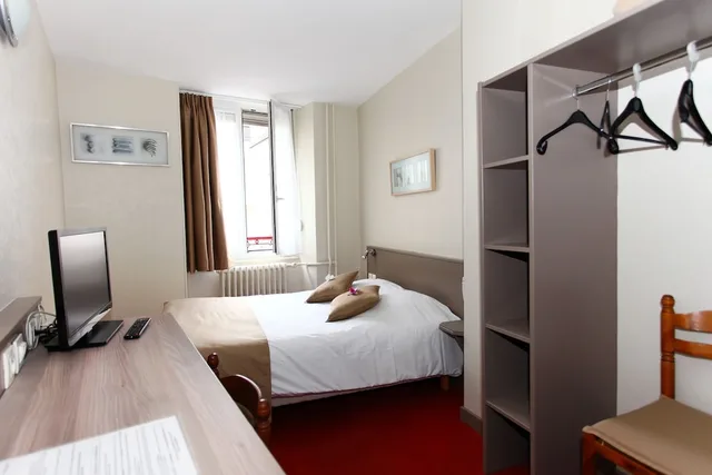 غرفة قياسية بسريرين منفصلين، Hotel De L ill 6/8