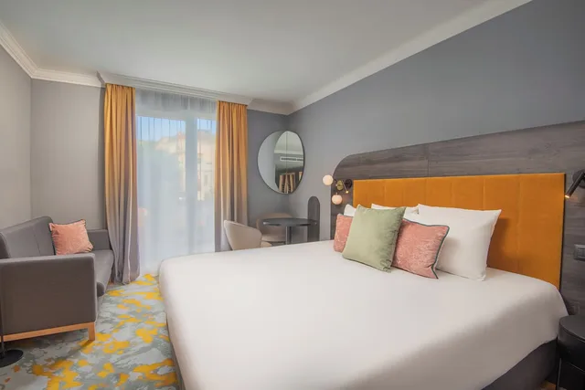 غرفة مريحة بسرير كوين بشرفة، Castrum Hotel Szekesfehervar 2/3