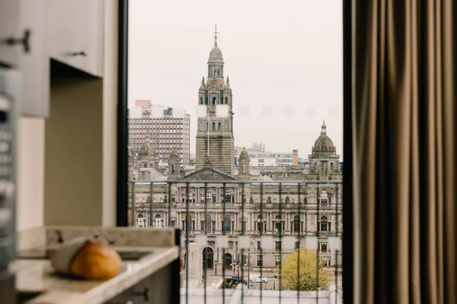 Penthouse, Studio، Native Glasgow 8/8