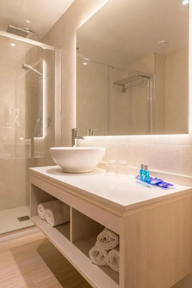 غرفة ديلوكس بسرير مزدوج بإطلالة على البحر، Marsol Hotel 6/8