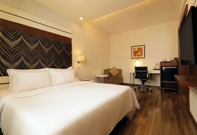 غرفة كلوب بسرير مزدوج، The Residency Karur 1/2
