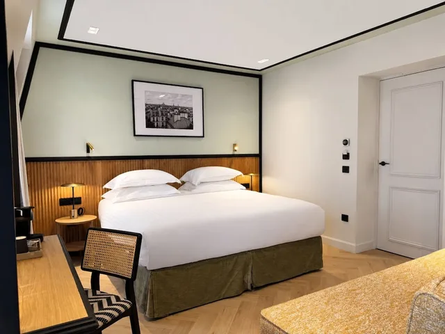 جناح جونيور بسرير كوين، Hotel Maison Lenoir 3/5