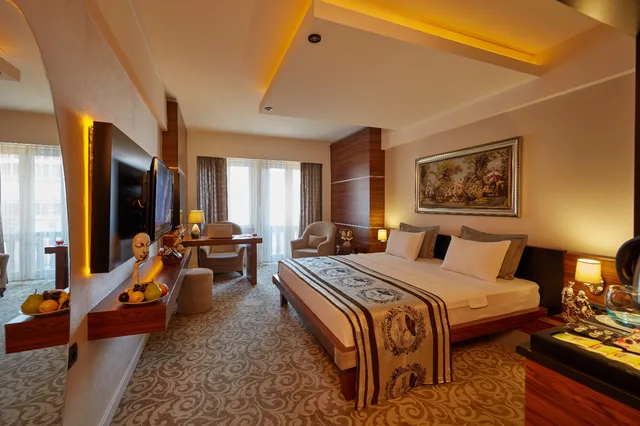 غرفة ديلوكس بسرير كوين، Madame Tadia Hotel 1/2