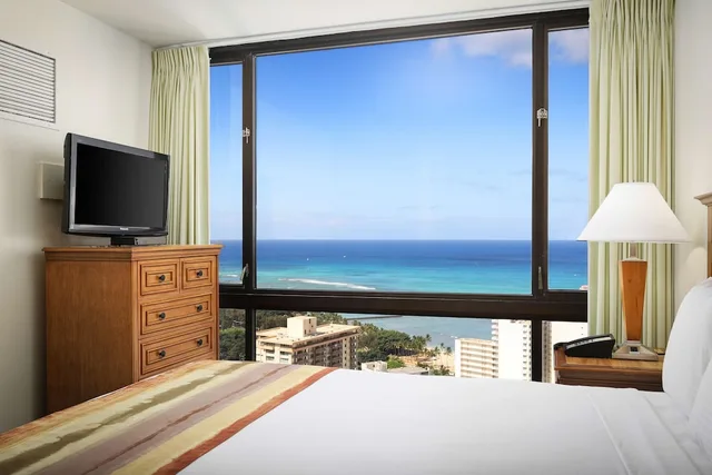 جناح بإطلالة على البحر بغرفة نوم واحدة، Aston Waikiki Sunset 2/3