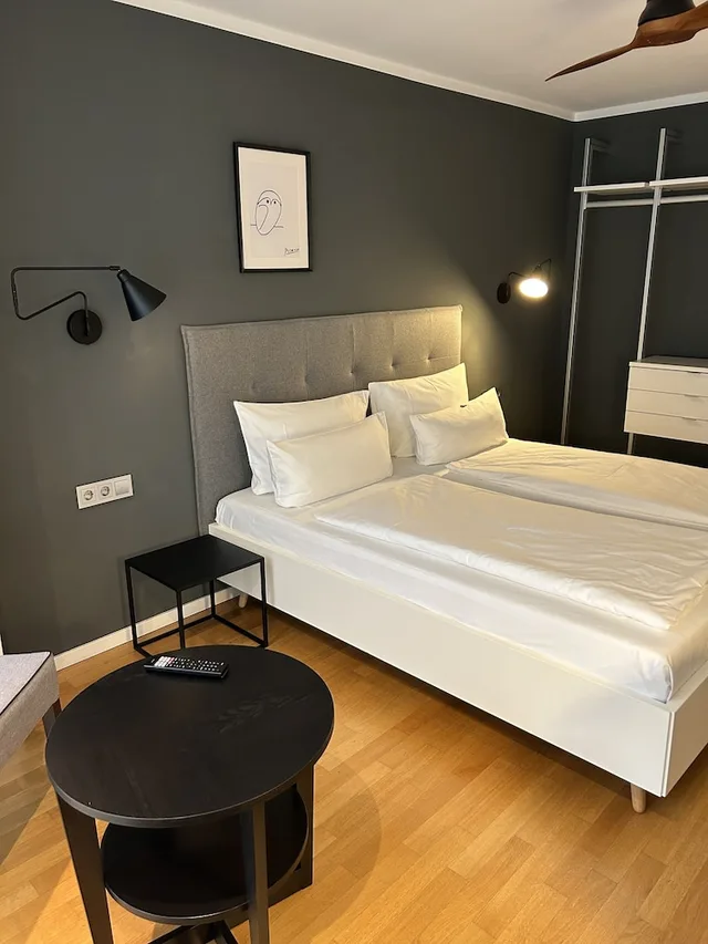 غرفة قياسية بسرير كوين، Hotel Deutscher Kaiser 4/8