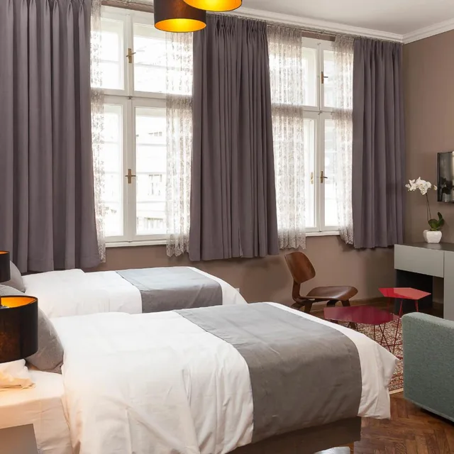 غرفة ديلوكس بسريرين منفصلين، Hotel London B&B 4/10