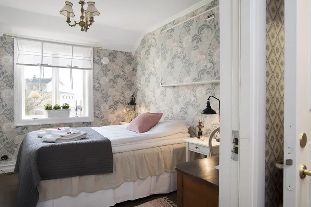 Room, Double Bed, Strandvillan Hotell & Vandrarhem Lysekil 4/8