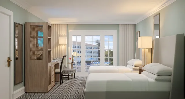 Hospitality, 2 Queen Beds, Accessible، Seaview Hotel 2/3