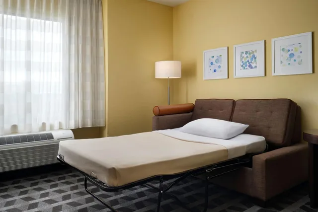 جناح بسرير كوين بغرفة نوم واحدة مع أريكة، Towneplace Suites By Marriott Ann Arbor 3/8