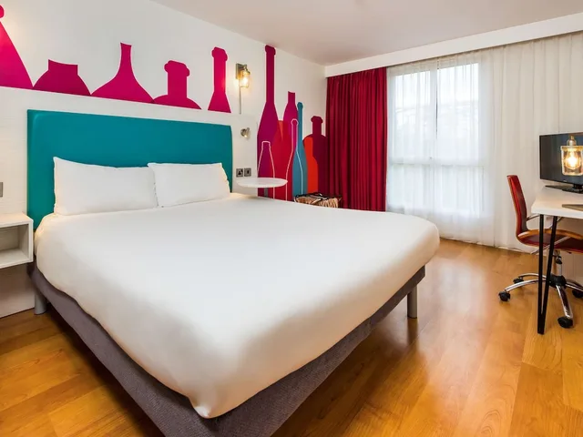 غرفة بسرير كوين، Ibis Styles Barnsley 1/6