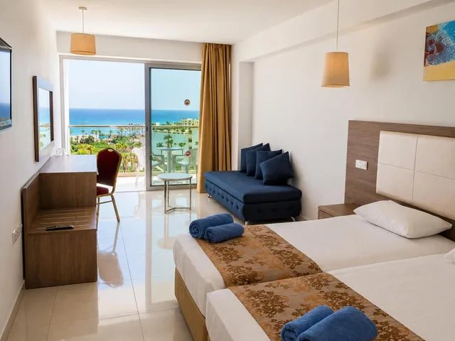 غرفة قياسية، Corfu 3/3