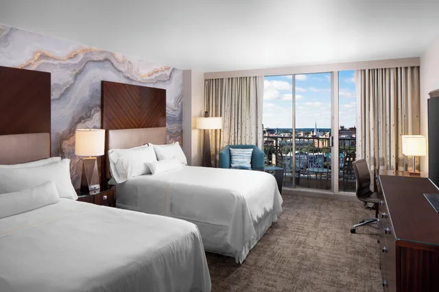 غرفة بسريرين مزدوجين، Westin Savannah Harbor Golf Resort Spa 1/2