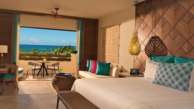 جناح جونيور بسرير كينج بإطلالة على البحر، Secrets Maroma Beach Riviera Cancun 1/2