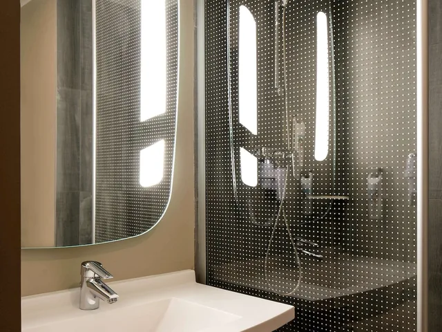 غرفة قياسية بسريرين منفصلين، Ibis Porto Gaia 8/10
