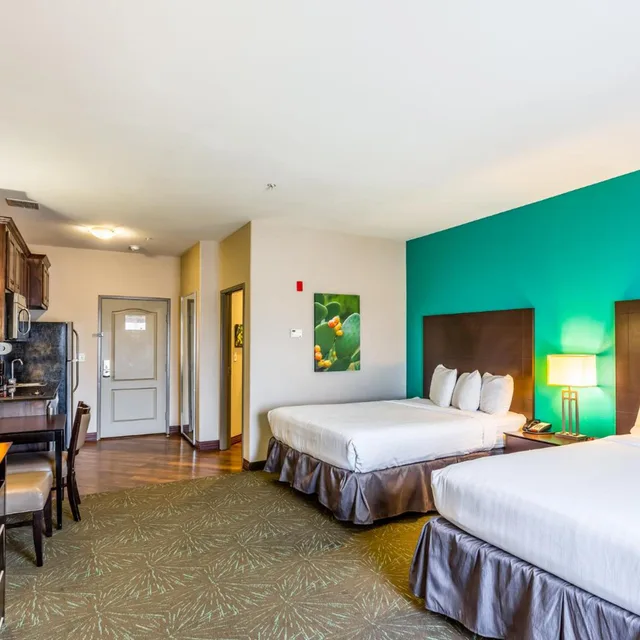 Efficiency, Queen Bed, Accessible، Baymont by Wyndham Andrews TX 1/6