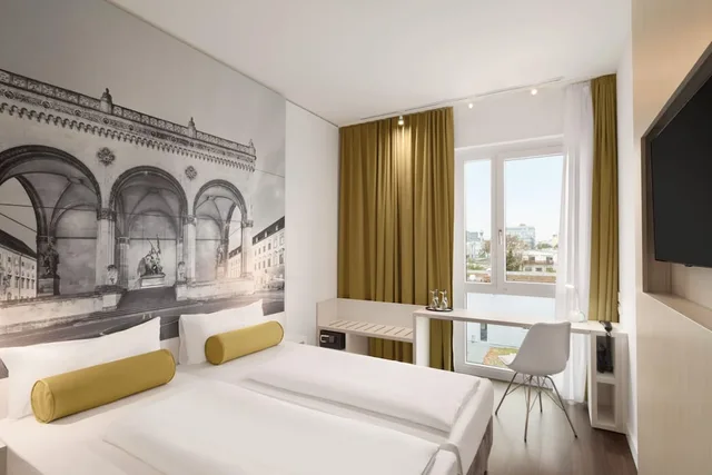 غرفة قياسية بسريرين منفصلين، Super 8 by Wyndham Munich City North 2/5