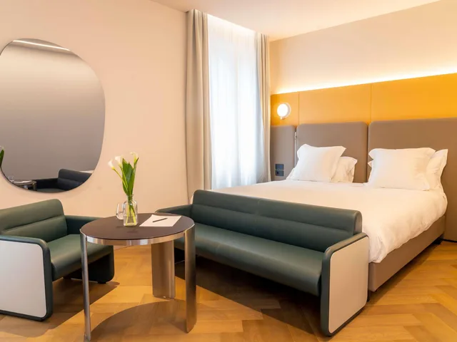 Deluxe, Double Bed, Bay View، Palazzo Tirso Cagliari Mgallery 2/6
