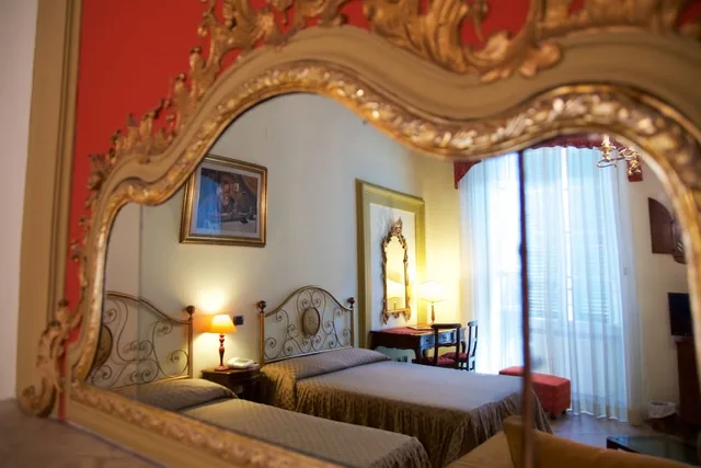 Deluxe, Suite, 2 Double and Twin Beds، La Luna 1/2